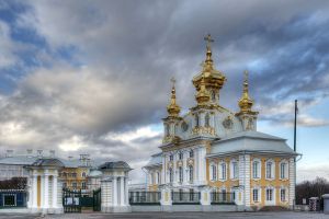 Peterhof - entrance gates to the Grand Palace